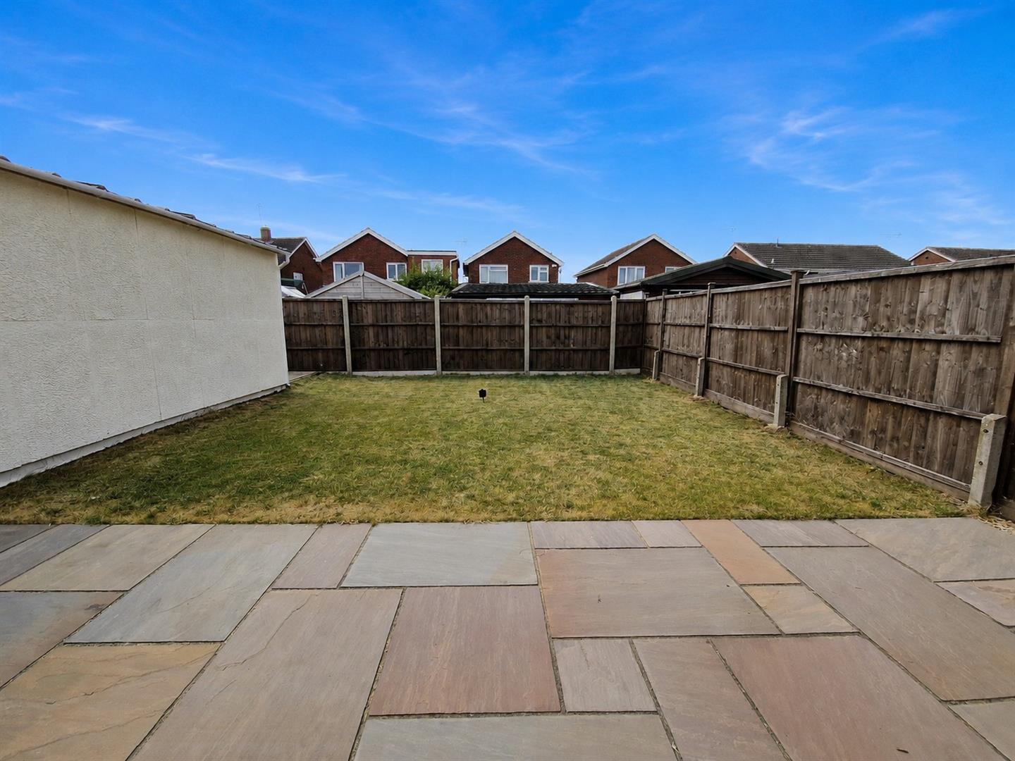 Ellison Close, Raunds, Wellingborough